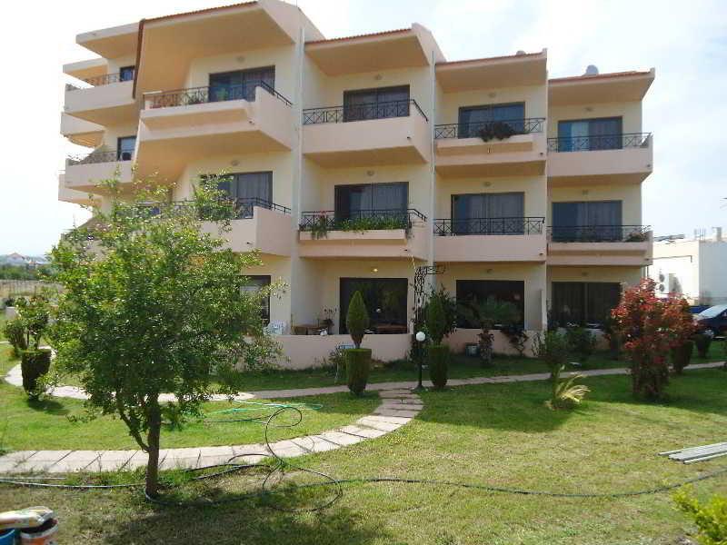 Lyristis Dinos Studios & Apartments Faliraki Luaran gambar