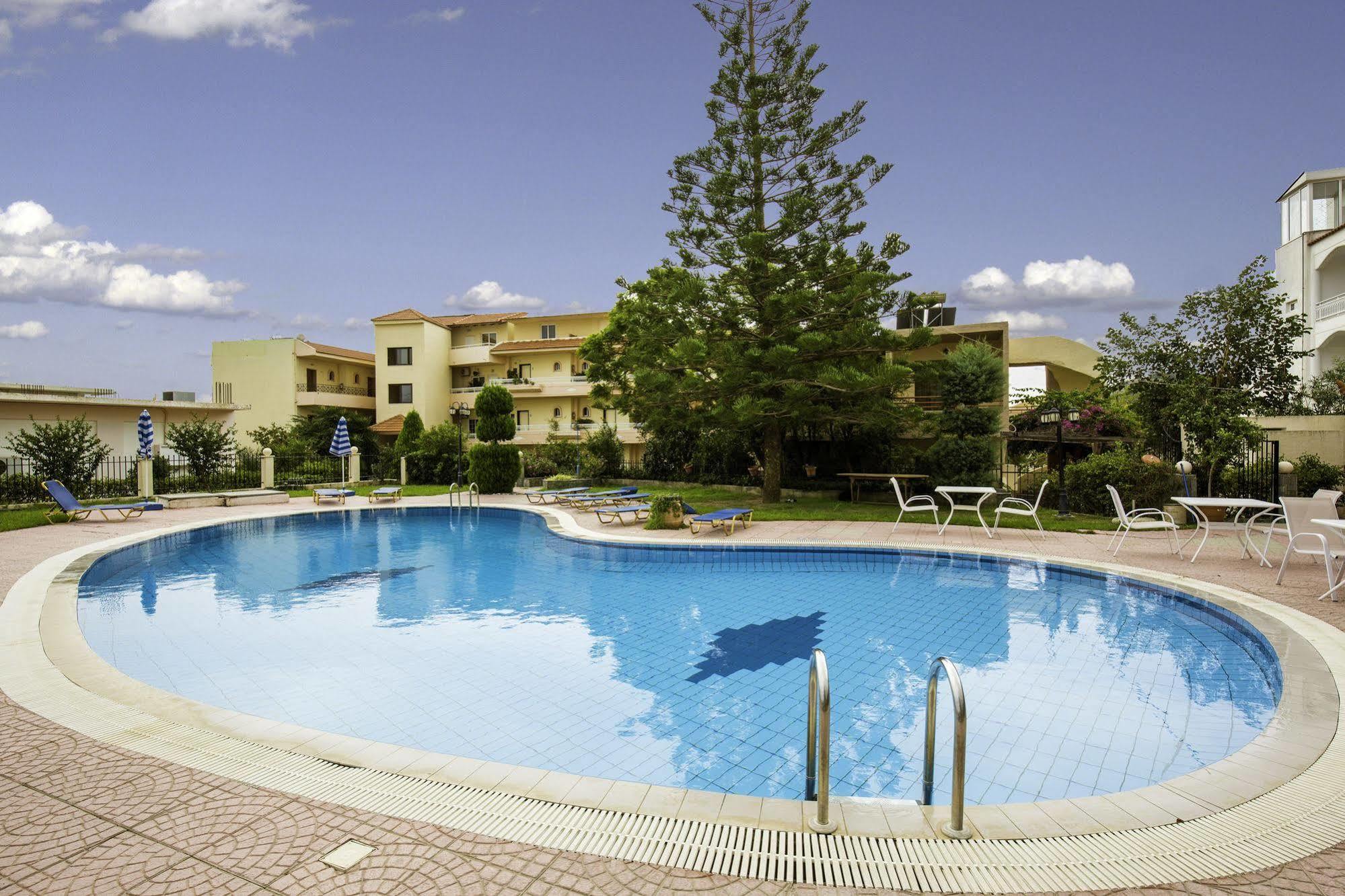 Lyristis Dinos Studios & Apartments Faliraki Luaran gambar